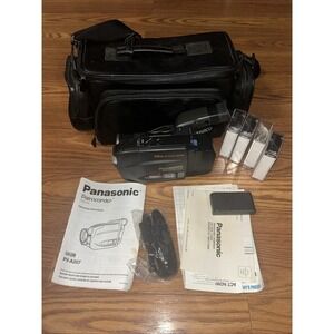Panasonic Palmcorde PV-A207   Accessories Charger 2 Batteries, Carrier & Booklet